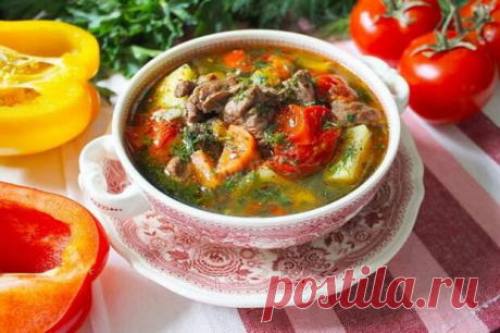 Шулюм по-домашнему - БУДЕТ ВКУСНО! - медиаплатформа МирТесен Шулюм- это суп кочевых народов, который изначально готовился в чугунке или в казане на открытом костре. Готовится шулюм из кусков мяса и крупно нарезанных овощей. Наваристый, ароматный, яркий и очень полезный! Но если нет возможности приготовить супчик на природе, а хочется, то почему бы это не