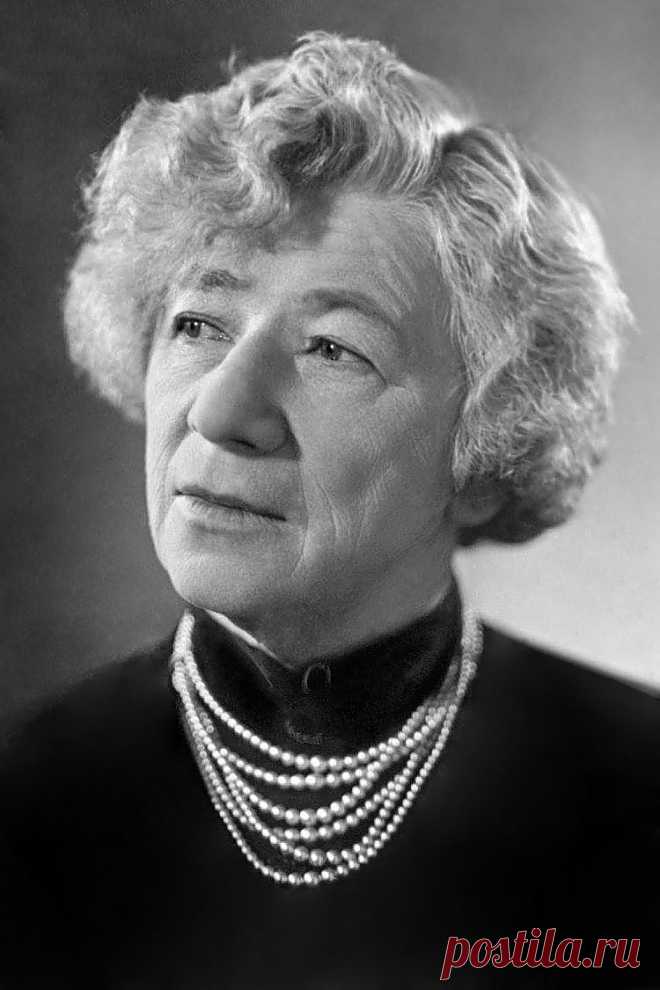 Серафима Бирман, 10 августа, 1890
 • 11 мая 1976