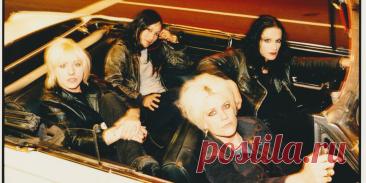 Группа L7 представила первую за три года новую песню и объявила о возвращении Дженис Танаки к концертному составу.