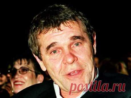 Родственники объяснили, почему Алексей Булдаков лишил единственного сына наследства | Люблю Себя