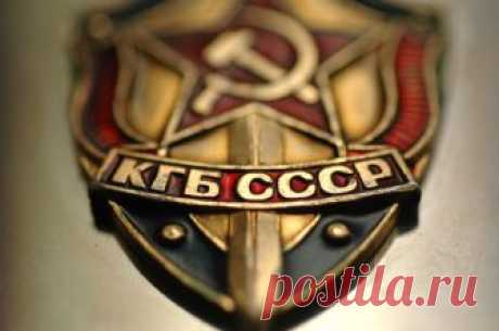КАК СССР ШПИОНИЛ В ИЗРАИЛЕ Советский Союз активно засылал шпионов в Израиль, хотя особого смысла в этом и не было. Израиль, в силу его геополитической незначительности, не являлся стратегическим противником СССР. А вследствие удаленности он не мог стать и тактическим противником. Из добываемой советскими разведчиками в…