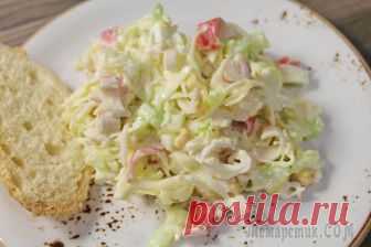 Салат из капусты, крабовых палочек и кукурузы. Вкусный, быстрый, полезный и экономный салат.