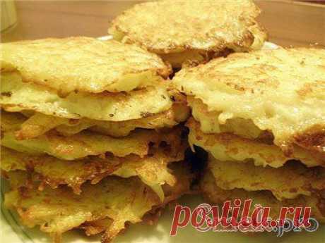 Драники с селёдочным соусом