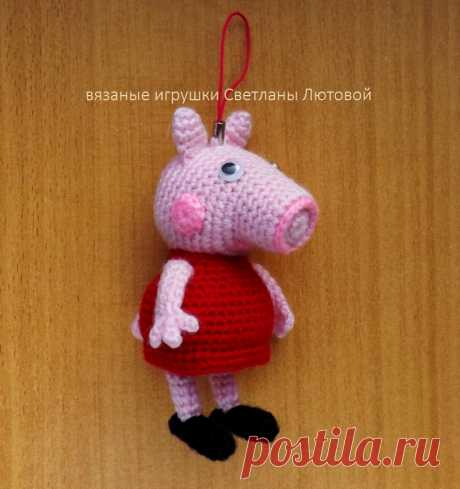 PDF Свинка Пеппа и Джордж. FREE amigurumi crochet pattern. Бесплатный мастер-класс, схема и описание для вязания игрушки амигуруми крючком. Вяжем игрушки своими руками! Поросенок, Peppa pig, piglet, piggy, свинья, поросёнок, schwein, porco. #амигуруми #amigurumi #amigurumidoll #amigurumipattern #freepattern #freecrochetpatterns #crochetpattern #crochetdoll #crochettutorial #patternsforcrochet #вязание #вязаниекрючком #handmadedoll #рукоделие #ручнаяработа #pattern #tutorial #häkeln #amigurumis