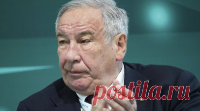 Тарпищев считает, что у россиян мало шансов победить на Уимблдоне. Глава Федерации тенниса России Шамиль Тарпищев оценил шансы россиян на Уимблдоне в 2025 году. Читать далее