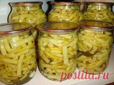 Маринованная спаржевая фасоль.