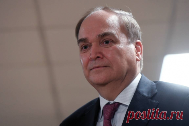 Посол Антонов заявил о продолжении «охоты на россиян» спецслужбами США БАТНЕР /штат Северная Каролина/, 15 ноября. /ТАСС/. Спецслужбы США продолжают настоящую охоту на граждан России в третьих странах, несмотря на решительные протесты Москвы. Об этом заявил в понедельник посол России в США Анатолий Антонов. «Что касается ареста или задержания наших граждан в третьих странах, то мы неоднократно заявляли о том, что выступаем категорически против политики Соединенных Штатов А...