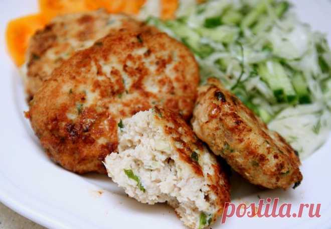 Ça Ira - Котлетки с курицей, кабачком и сыром.