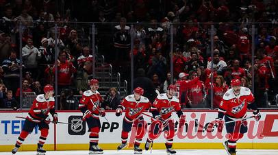 «Вашингтон» с Овечкиным проиграл «Анахайму» и прервал шестиматчевую победную серию. «Вашингтон Кэпиталз» проиграл «Анахайм Дакс» в матче Национальной хоккейной лиги (НХЛ). Читать далее