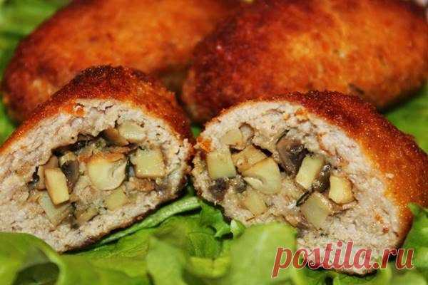 Зразы мясные с грибами и сыром в духовке — рецепт с фото