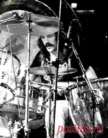 The Classic Drummer Hall of Fame | John Bonham