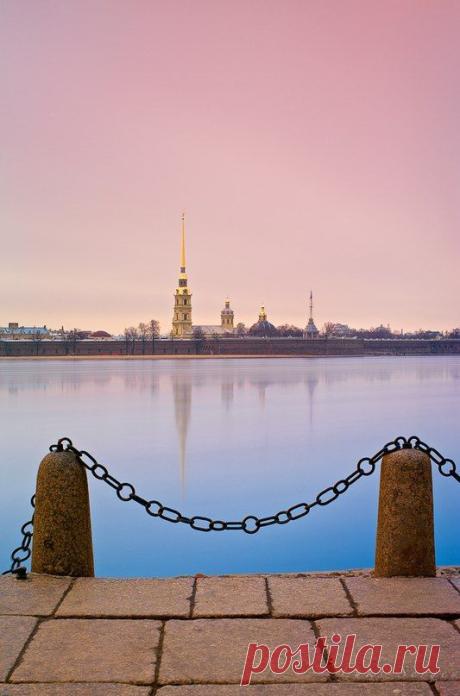 Midnight Sun in St. Petersburg, Russia. View of the Peter and Paul Fortress. | Pin by Raimonds Klavins on Architecture