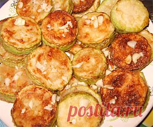 Жареные кабачки с чесноком