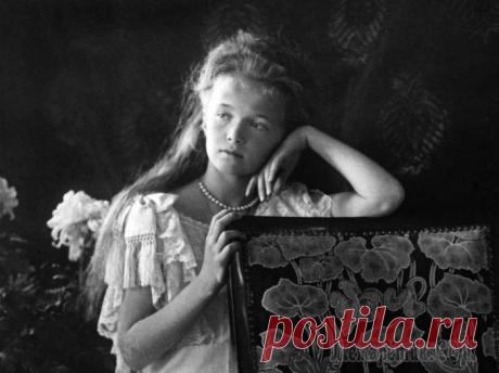 Анастасия Романова: дочь последнего русского царя, которая стала самой таинственной исторической фигурой