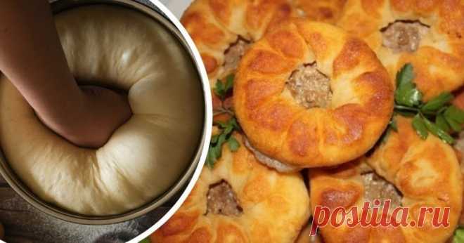 Как приготовить беляши с мясом: 2 рецепта - Будет вкусно - 8 октября - 43987937383 - Медиаплатформа МирТесен Не самое полезное для фигуры блюдо, но кто же перед ним устоит? Хрустящая корочка и сочная ароматная начинка внутри — всё это о любимых многими беляшах! Беляши с мясом — отличный вариант и для перекуса, и в качестве самостоятельного блюда. Но лучше всего смаковать их еще горячими. Вы можете - 8 октября - 43987937383 - Медиаплатформа МирТесен