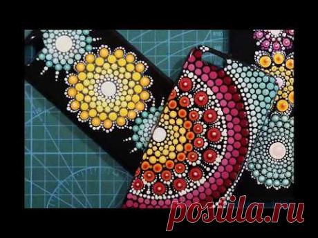 Точечная роспись (point-to-point) в технике dotart (dotwork) чехла для телефона.