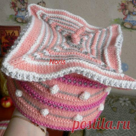 Детская шапочка с четырехугольным верхом #шапка #детям #девочкам #мальчикам #тепло #вязание #вяжутнетолькобабушки #вязаниеназаказ #вяжуипродаю #вязаныеаксессуары #вязаниеспицами #knit #irinakharlova #оригинальнаяшапка