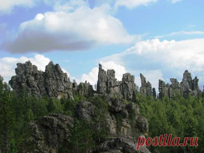 Фото: © Леонид Петров  | хребет Инзерские Зубчатки / Моя Планета | Facebook