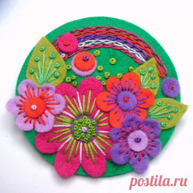 'OVER THE RAINBOW' FELT BROOCH PIN | Flickr - Photo Sharing!