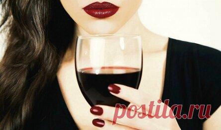 ПОЧЕМУ КРАСНОЕ ВИНО ПОЛЕЗНО ДЛЯ ЖЕНЩИН: ИНТЕРЕСНЫЕ НАУЧНЫЕ ФАКТЫ