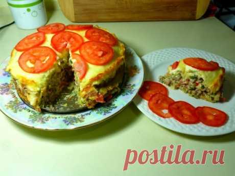 КАБАЧКОВЫЙ ТОРТ ВКУСНЯТИНА КОТОРУЮ ВЫ ЕЩЁ НЕ ПРОБОВАЛИ!!!
-------------------------------------------------------------------------------------------
Чтобы не потерять совет , жмите  поделиться.
-------------------------------------------------------------------------------------------
Ингредиенты:
Кабачки – 1 кг 
Яйца – 5 шт
Помидоры – 300 г
Мука цельно зерновая - 1 ст
Йогурт натуральный – 350 г
Чеснок – 10 г 
Сыр – 150 г 
Зеленый лук – 10 г 
Соль, перец – по вкусу