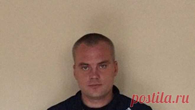 Подозреваемый в покушении на губернатора Чибиса уже нападал на человека с ножом. Житель Апатит Александр Быданов, подозреваемый в нападении на губернатора Мурманской области Андрея Чибиса, уже становился фигурантом уголовного дела. Об этом пишет газета "Коммерсантъ". Четыре года назад Быданов уже ...