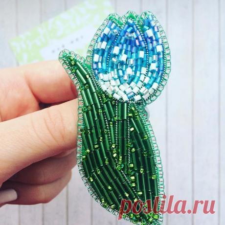 Photos tagged with #брошьбисер