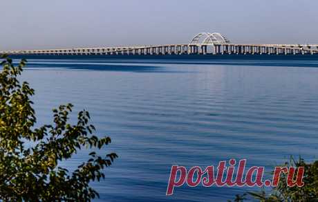 Главное управление разведки Украины отказалось комментировать ЧП на Крымском мосту. Представитель управления Андрей Юсов лишь процитировал слова начальника ГУР Кирилла Буданова, назвавшего мост &quot;лишней конструкцией&quot;