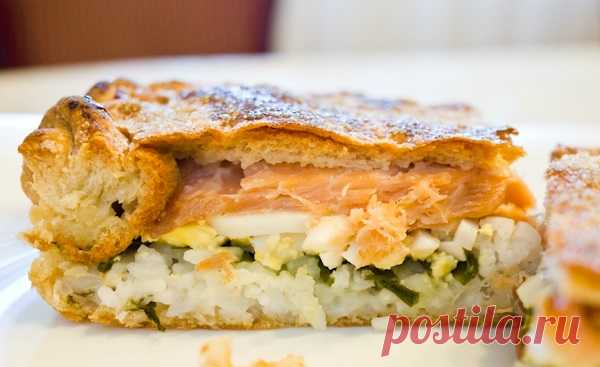 Умопомрачительно вкусный рыбный пирог с яйцом и рисом из слоеного теста Восхитительный, воздушный, сочный, ароматный пирог с рыбой и рисом станет настоящим произведением искусства на каждом столе, приятно удивит и порадует ваших домочадцев, идеально по