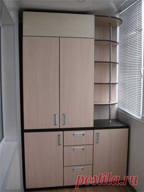 Идея шкафчика на балконе.