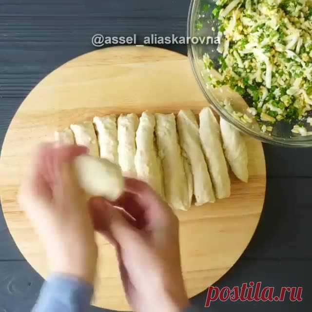 Сырные лепешки)))