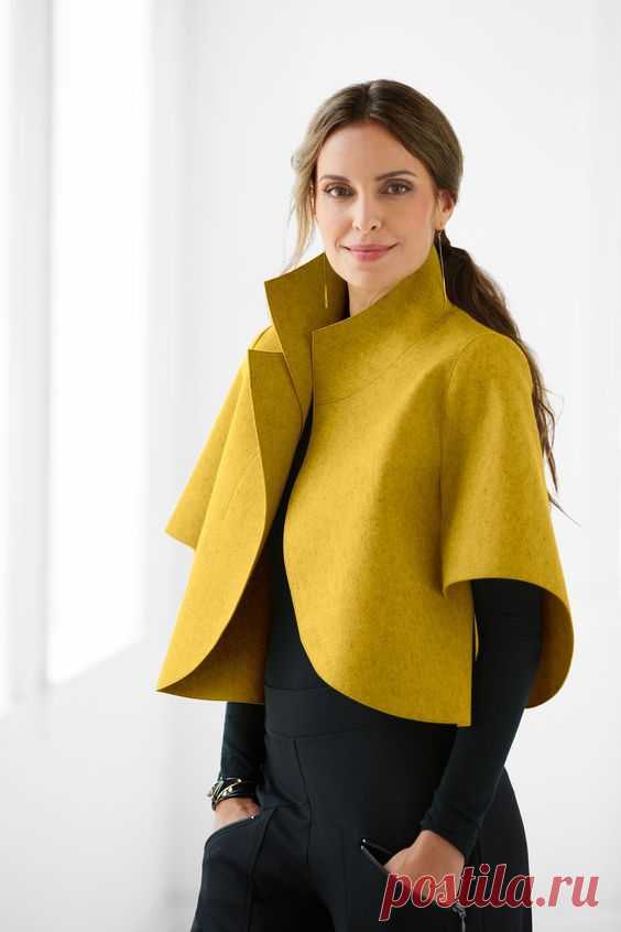 Непростые решения: оригинальная одежда сложного кроя