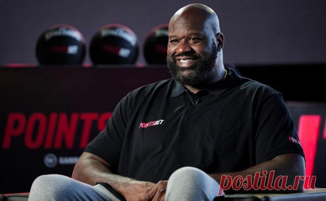 Третий клуб НБА выведет из обращения игровой номер Шакила О'Нила. Американский центровой станет первым игроком в истории «Орландо», чей номер будет выведен из обращения. Ранее подобное сделали в «Лейкерс» и «Майами». Четырехкратный чемпион НБА начинал свою карьеру в «Мэджик»