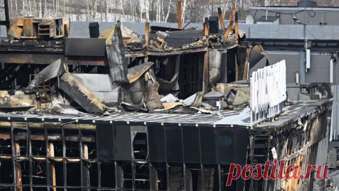 Baza назвала проблему при поиске останков под завалами сгоревшего "Крокуса". Под завалами зрительного зала "Крокуса" могут оставаться останки нескольких десятков человек. Об этом сообщил Telegram-канал Baza. По данным канала, опознать останки будет тяжело из-за высокой температуры в эпицентре пожара ...