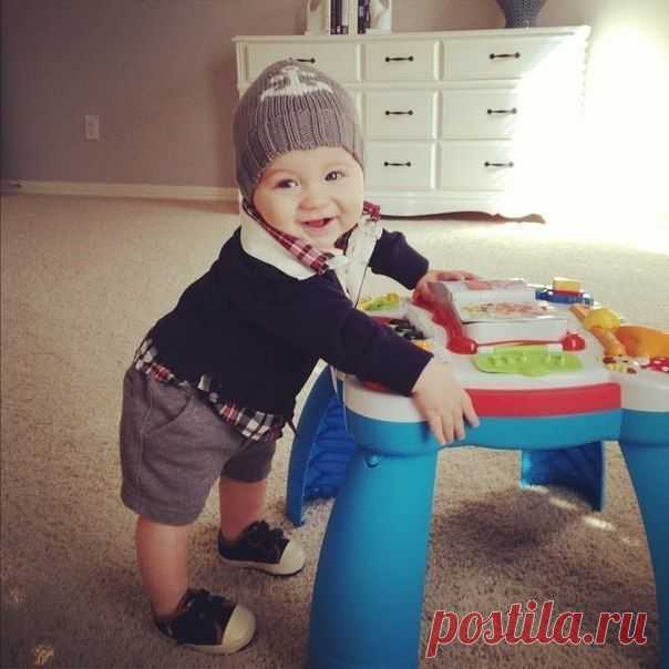 Работа для всех: для пап и мам в декрете, для пенсионеров, для студентов, для тех, кого не устраивает зарплата, для ищущих подработку, и для всех кто устал от серой рутины! Свободный график занятости, дружная команда, и масштабная информационная поддержка на всех этапах работы! Кого заинтересовало, пройдите по ссылке.