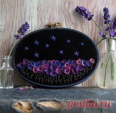 Симпатичная вышивка.