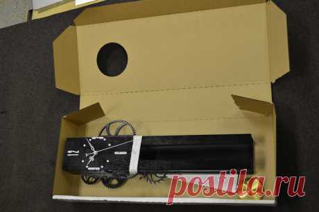 часы  резные настенные