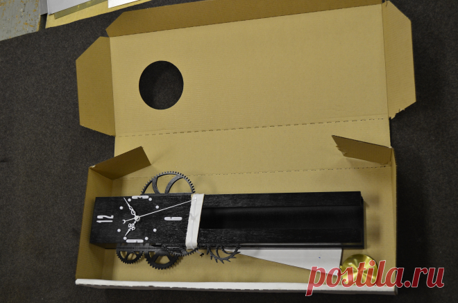 часы  резные настенные