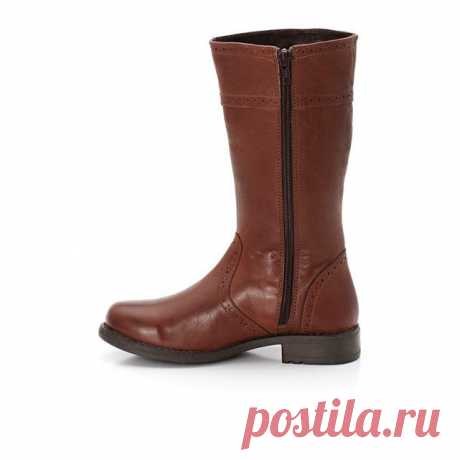 Girl’s and Teen Girl’s Leather Boots
£39.50
 Leather boots. Leather uppers. Fabric lining and foam-backed leather sock. Side zip fastening inside makes them easy to slip on. 2 stylish buckles. Sole, other materials. 2 cm brushed heel.