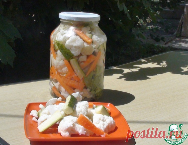 Хрустящие маринованные овощи 