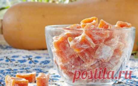 Цукаты из тыквы: невероятно вкусное и полезное угощение для всей семьи!
Кусочки янтаря, сохранившие на зиму солнце, свет и аромат Лета, – вот что такое цукаты из тыквы! Даже если Ваши домашние не любят блюда из тыквы – то эти сладкие оранжевые конфетки будут разлетаться быстро и весело, будто рыжие листочки с осеннего дерева! По вкусу цукаты из тыквы похожи на мармеладки или восточную сладость рахат-лукум […]
Читай дальше на сайте. Жми подробнее ➡