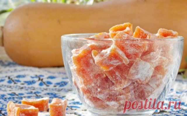 Цукаты из тыквы: невероятно вкусное и полезное угощение для всей семьи!
Кусочки янтаря, сохранившие на зиму солнце, свет и аромат Лета, – вот что такое цукаты из тыквы! Даже если Ваши домашние не любят блюда из тыквы – то эти сладкие оранжевые конфетки будут разлетаться быстро и весело, будто рыжие листочки с осеннего дерева! По вкусу цукаты из тыквы похожи на мармеладки или восточную сладость рахат-лукум […]
Читай дальше на сайте. Жми подробнее ➡