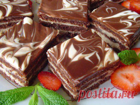 ПИРОЖНОЕ «ДЕНЬ-НОЧЬ» идеальное лакомство для тех, кто любит себя вкусненько побаловать. Его готовить достаточно легко, да и вкус Вас не разочарует…сладкий…нежный, просто тает во рту. А детишек и вовсе за уши от этого пирожного не оттащишь. Подробный  смотрим здесь: eg.ru//go/http://kr1n.ru/lap5