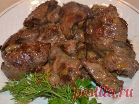 Куриная печень в мультиварке 👍 Куриная печень  сочетается со многими гарнирами, она готовится  быстрее, чем говяжья, а полезных веществ и витаминов в ней содержится почти столько...