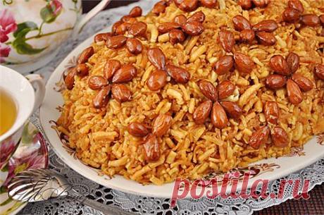 Чак-чак – традиционное блюдо татарской кухни.