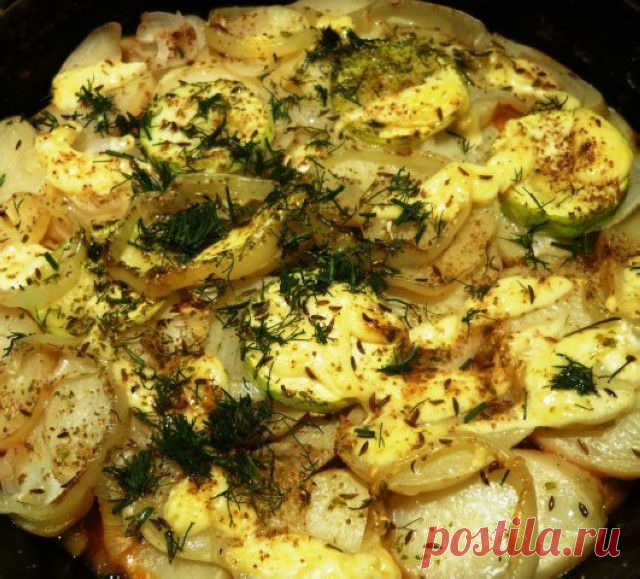 Картофель с рыбкой и кабачками, запеченный в духовке
