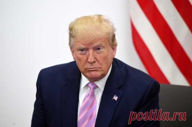 Трамп сравнил себя с главой мафии Аль Капоне. Кандидат в президенты США отметил, что Капоне предъявляли обвинение лишь однажды, а ему - уже четырежды.