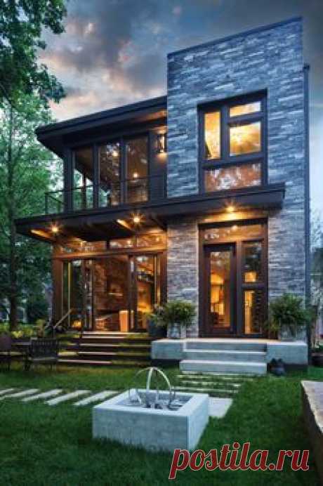 Idyllic contemporary residence with privileged views of Lake…