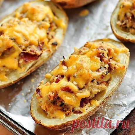 Запеченный картофель с беконом и сыром | Поваренный сайт