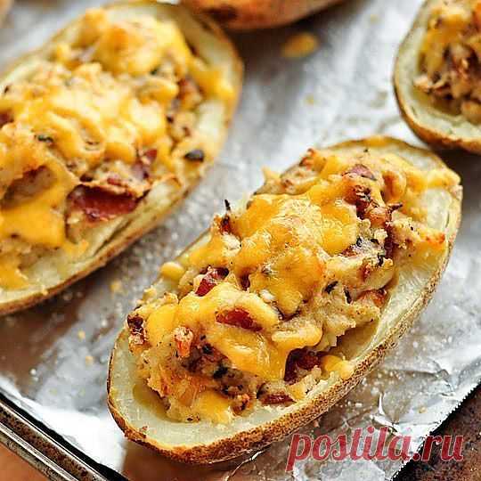 Запеченный картофель с беконом и сыром | Поваренный сайт